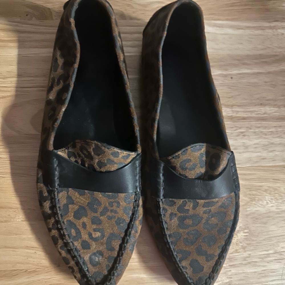 M. Gemi Women’s Calf Hair Leopard Loafers

FREE GIFT WITH PURCHASE